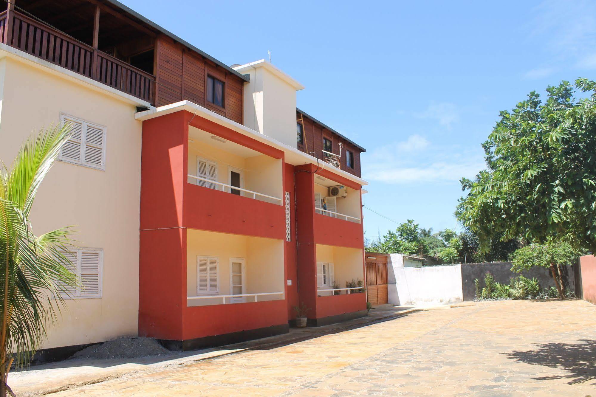 Sweet Guest House Sao Tome Exteriör bild