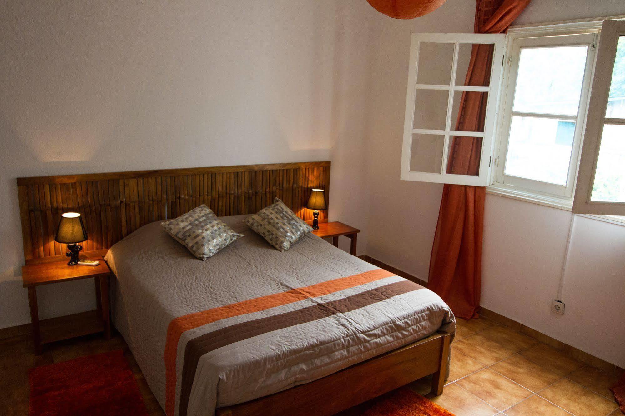 Sweet Guest House Sao Tome Exteriör bild