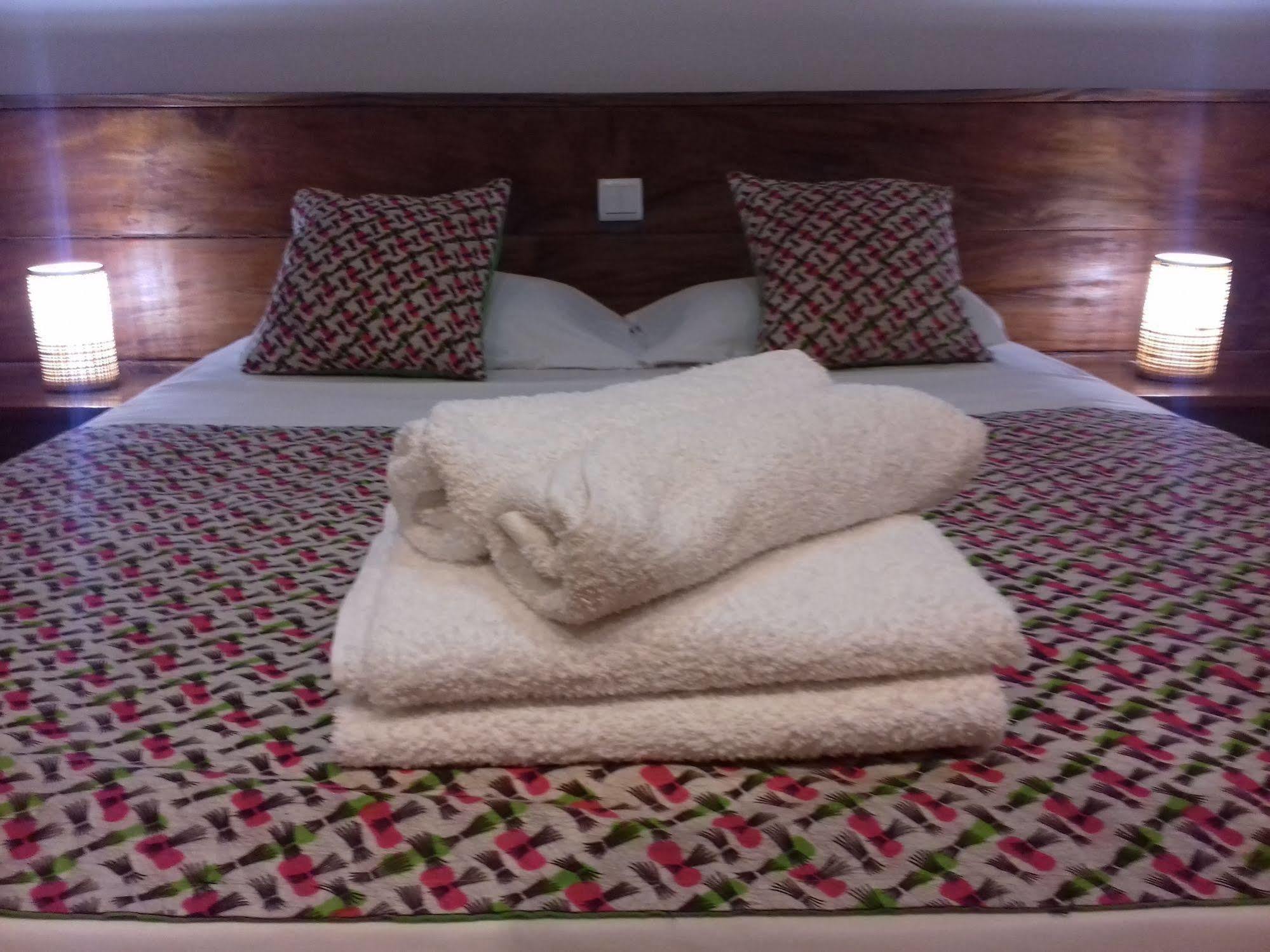 Sweet Guest House Sao Tome Exteriör bild